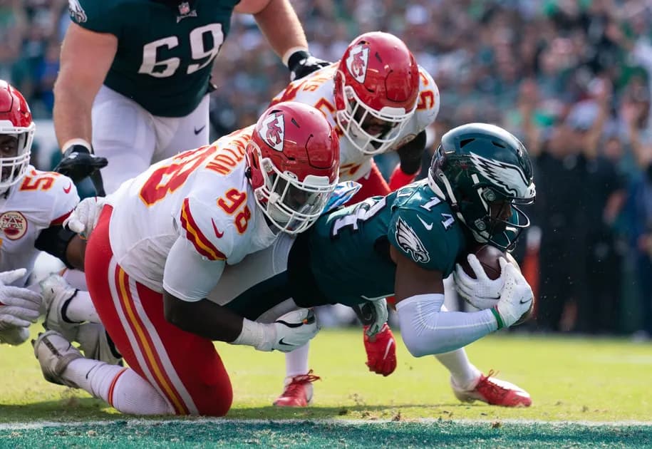 Super Bowl Player Props: Take Kenneth Gainwell to rush for more than 19.5 yards