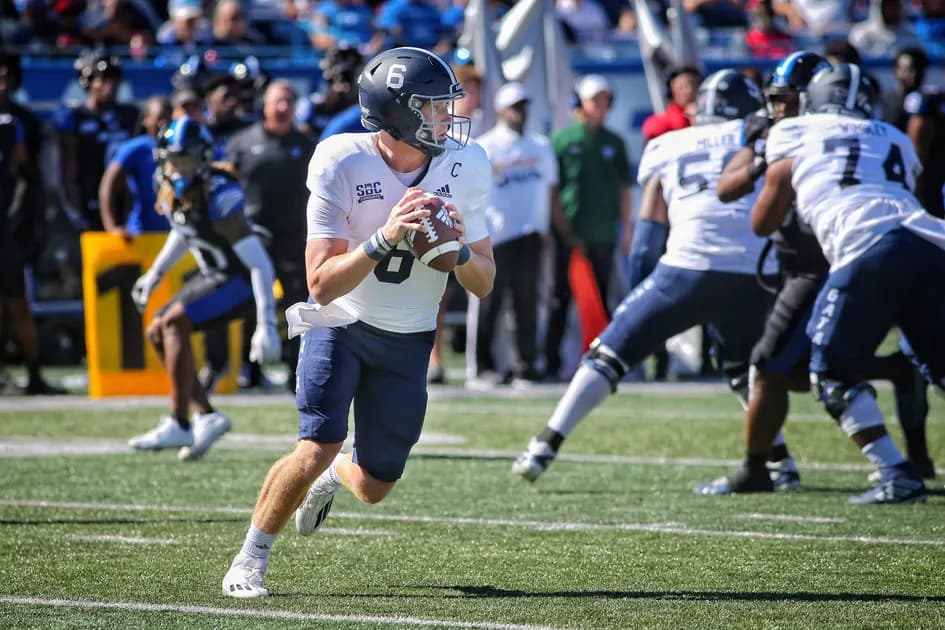 College football mega parlay for Tuesday's Bowl games at (+612 odds): Clear motivation for Georgia Southern