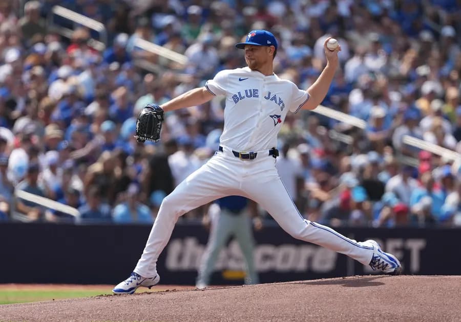 Best MLB player prop bets for today 8/27: Backing Eric Lauer, Quinn Priester
