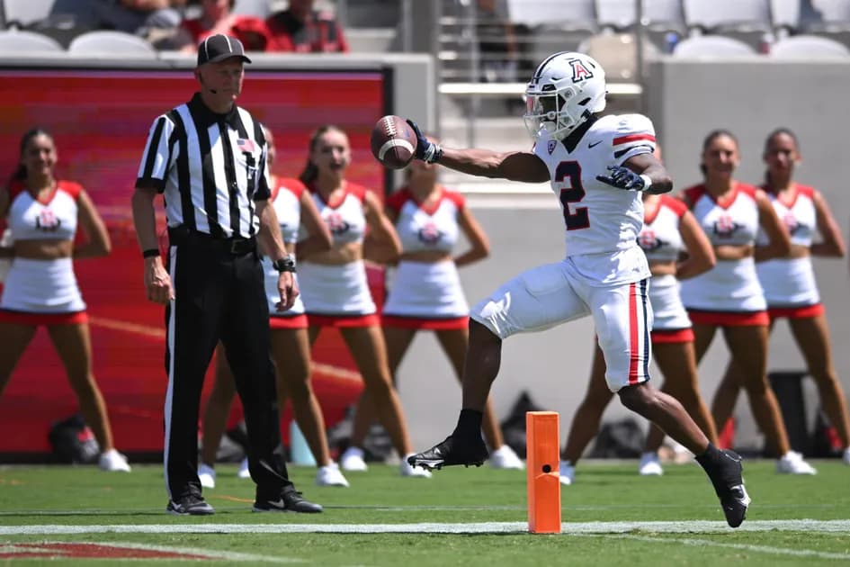 Free expert college football team and player prop bets this week: Jacob Cowing strikes against Colorado