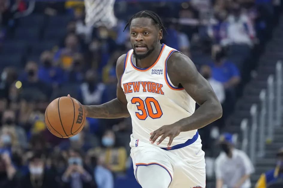 Best NBA player props for Monday's slate: Randle hands out dimes