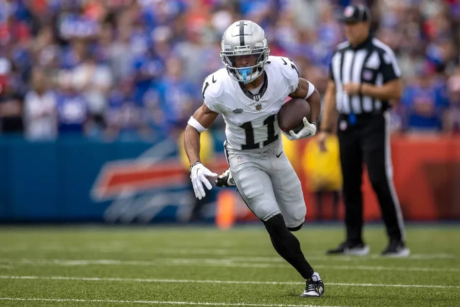 Best NFL Week 5 Player Prop Bet Picks And Predictions: Can Tre Tucker fill in during Davante Adams absence?