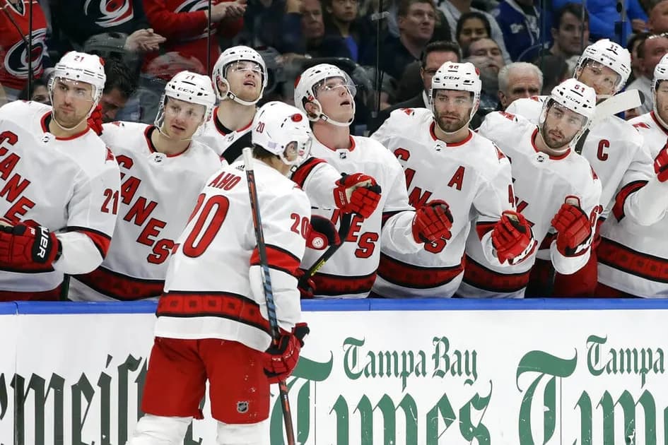 Today's Best NHL Prop Bet Picks & Predictions, Sunday 10/15: Aho leads Carolina's strong start
