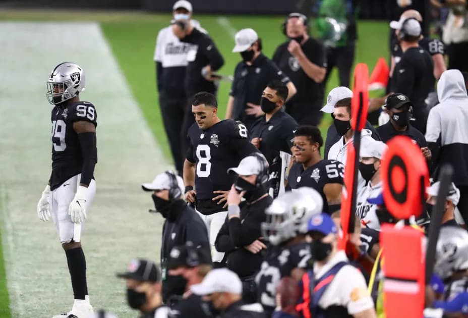 Thursday Night Football reaction: Raiders' playoff hopes vanish in overtime loss
