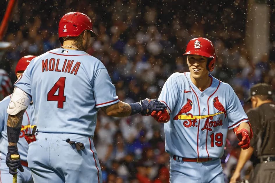 MLB Thursday mega parlay (+1545 odds): Count on the Cards