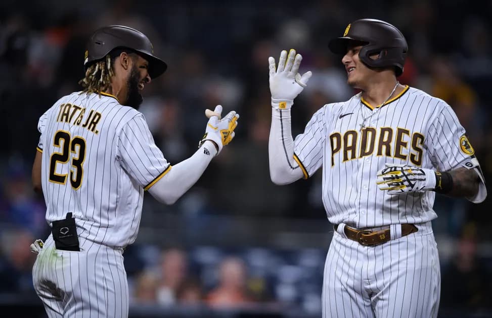 MLB Monday three-team mega parlay (+1148): Padres the pick in baseball's best rivalry