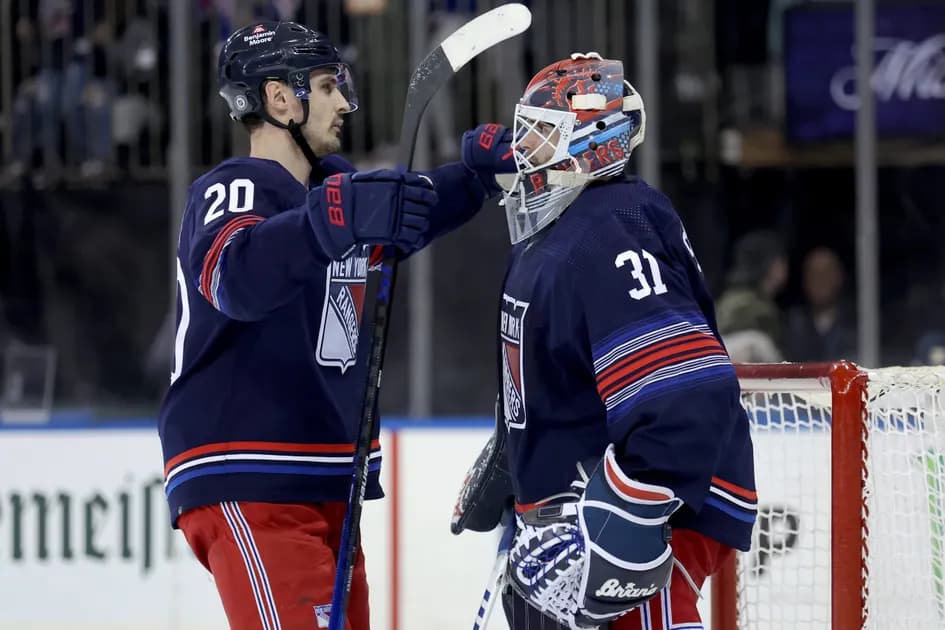 Best NHL Parlay Picks Today, Tuesday 4/23: 3-Leg Parlay at mega +984 odds: Rangers take hold