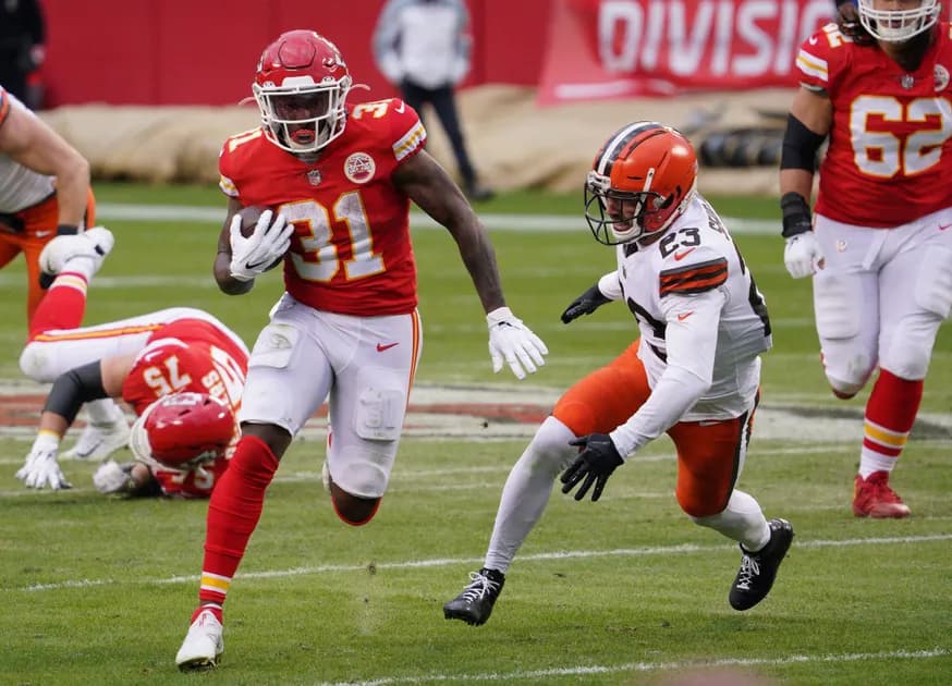 NFL playoffs DFS/DraftKings lineup advice for Buffalo Bills vs. Kansas City Chiefs