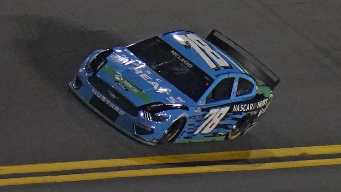 Caesars Sportsbook promotion for the Daytona 500: Use code PICKSWISEDYW