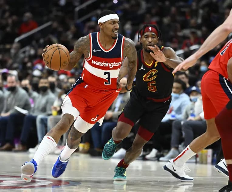 Best NBA player props for Saturday's slate: Beal lights it up