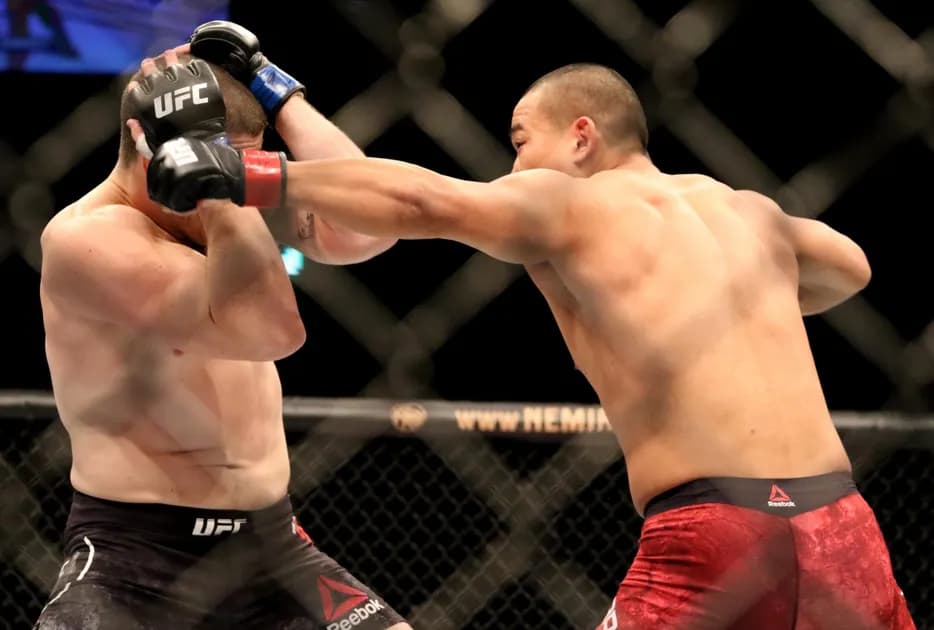 UFC on ESPN 49: Holly Holm vs Mayra Bueno Silva predictions & four-fight parlay (+457 odds): Park slumps Duraev