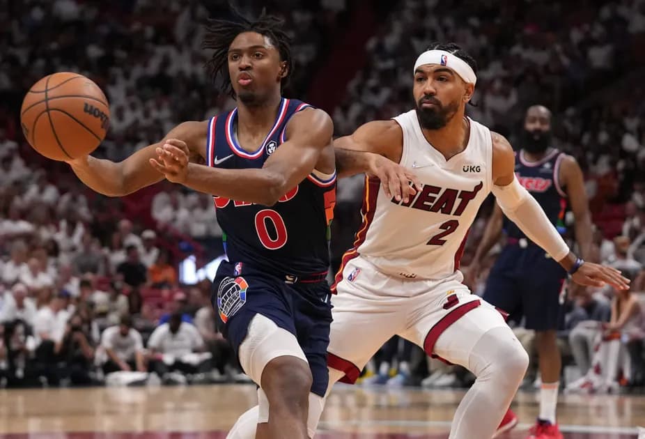Best NBA player props for Friday's slate: Maxey forced to share