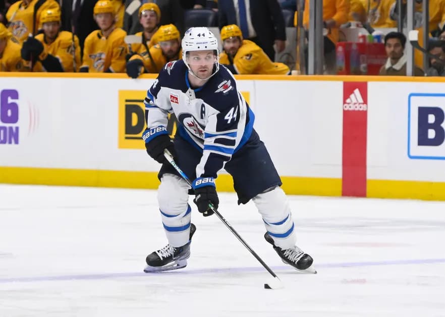 Best NHL prop bets for today, 2/11 - Josh Morrissey shows up against Chicago