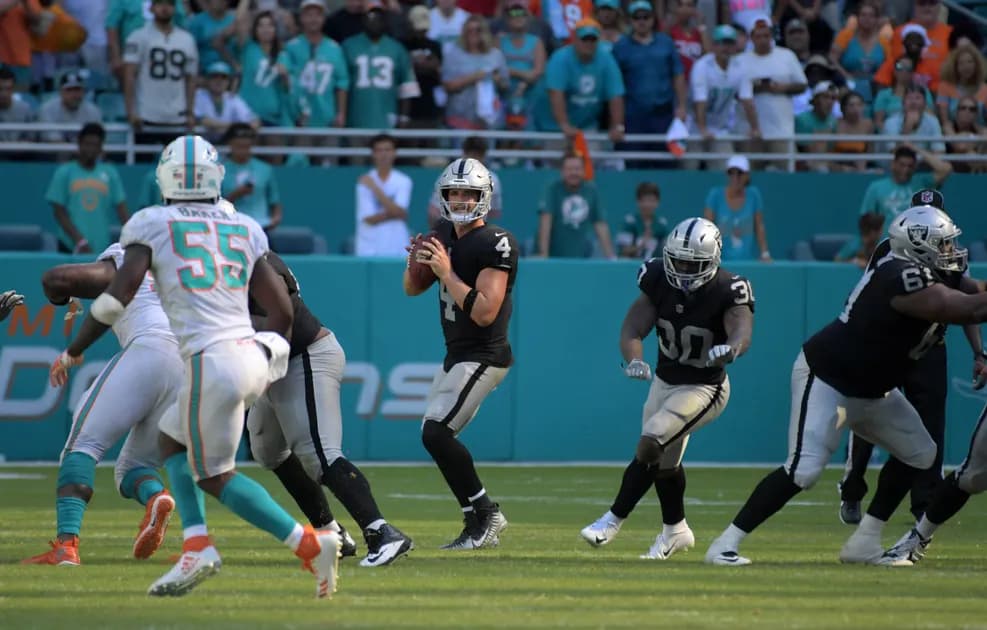 Best NFL player prop for MNF Baltimore Ravens vs Las Vegas Raiders: Riding with Carr