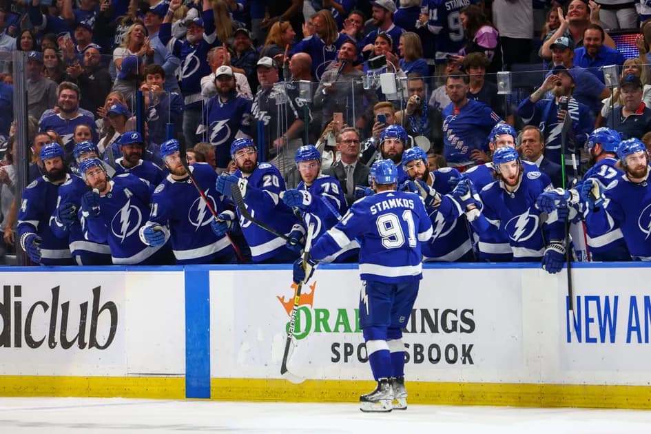 New York Rangers at Tampa Bay Lightning same game parlay (+550 odds): Lightning can end series