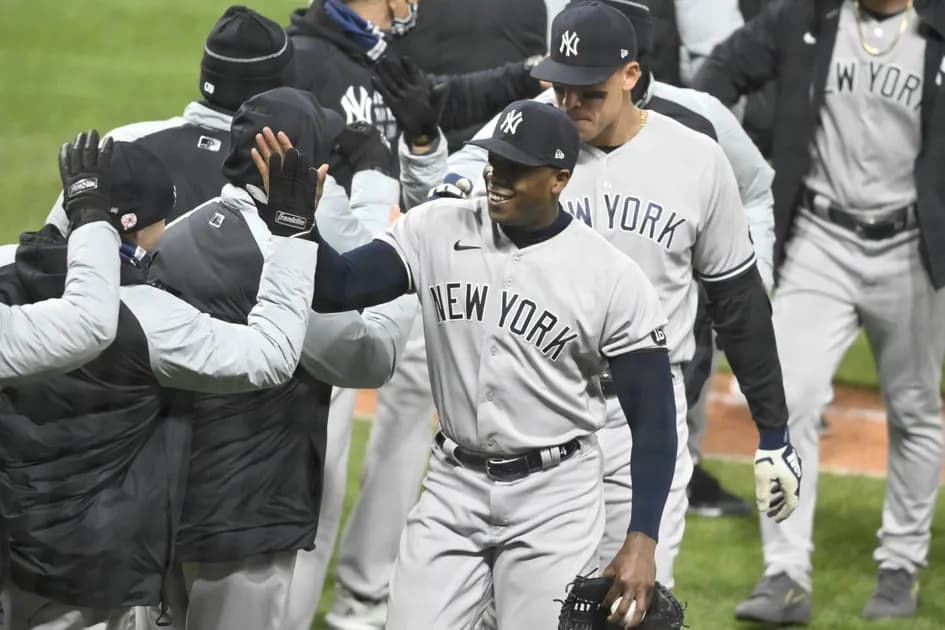MLB Picks - MLB Same Game Parlay: Houston Astros vs. New York Yankees (+1253)