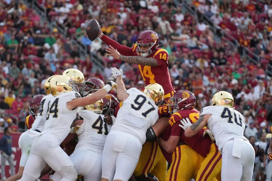 College Football Playoff Predictions: Best Bets to make the CFP 2025 - A Trojan Horse in the Playoff Race