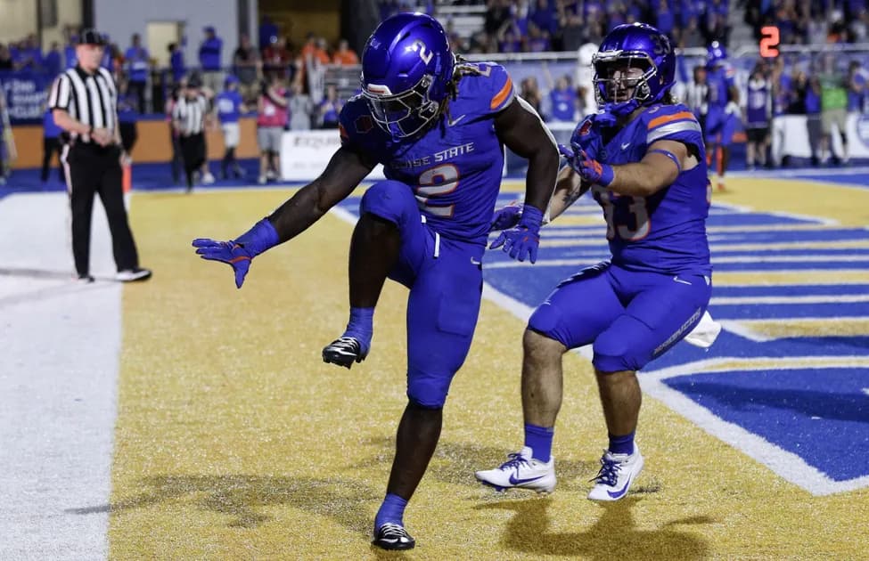College Football Week 7: Saturday Best Bets Incl. Penn State vs USC & Boise State vs Hawaii