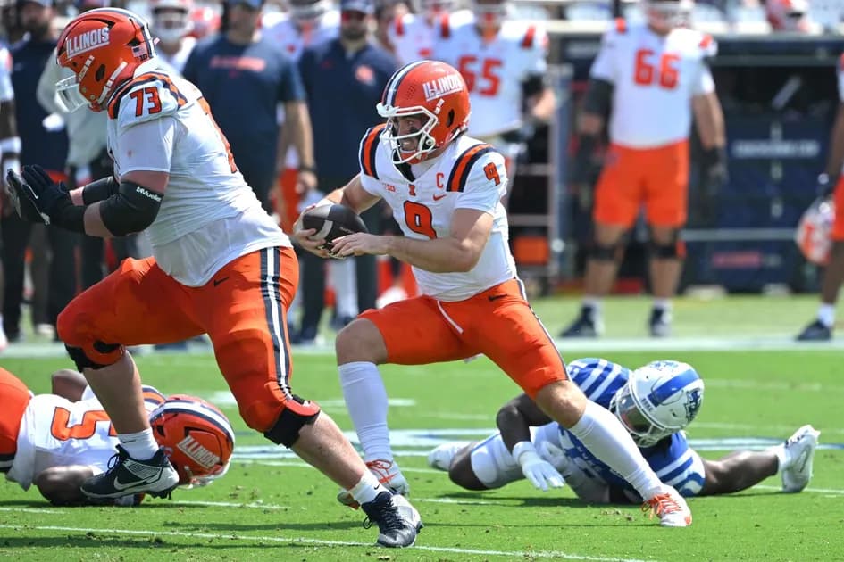 College Football Bowl Games Predictions & Best Bets for Tuesday, December 30