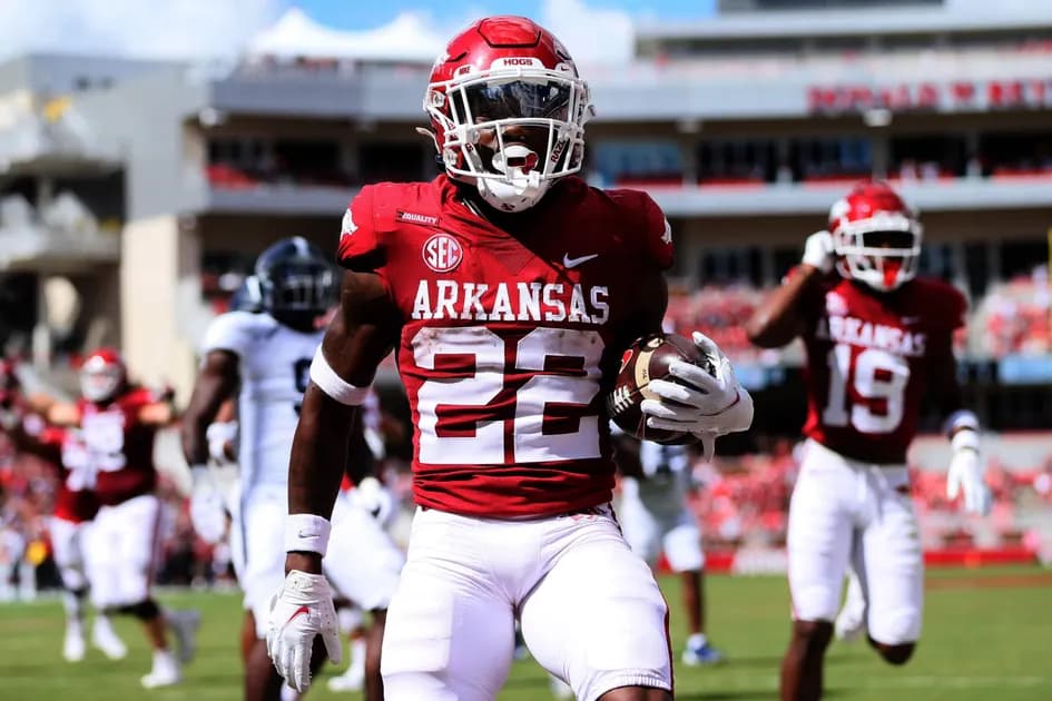 College football game of the week preview and best bets: Arkansas Razorbacks vs Texas A&M Aggies