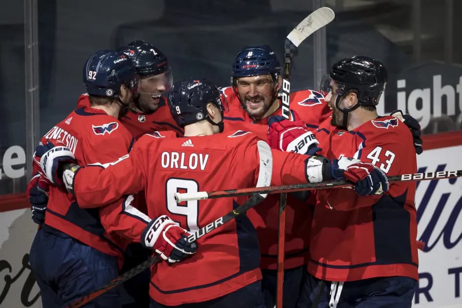 Wednesday NHL four-team mega parlay (+1054 odds): Capitals look to take series lead