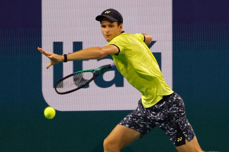 Wimbledon Tennis Day 4 Predictions: Today's Expert Picks & Best Bets – Hubert Hurkacz is serving bombs