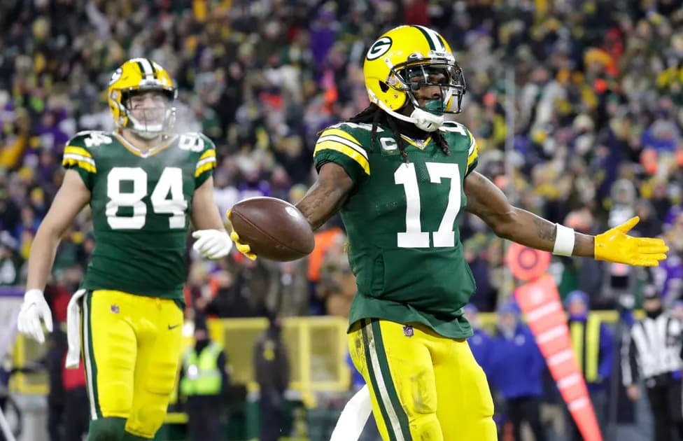 NFL Week 17 Sunday Night Football reaction: Packers answer wins by Bucs and Rams