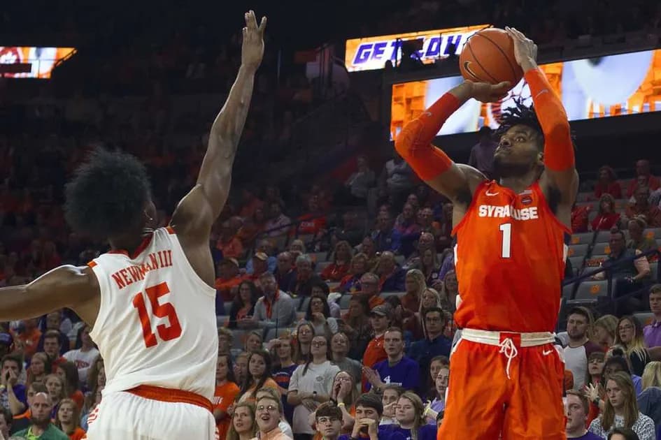 March Madness betting: Best bets for the Sweet 16 on Saturday