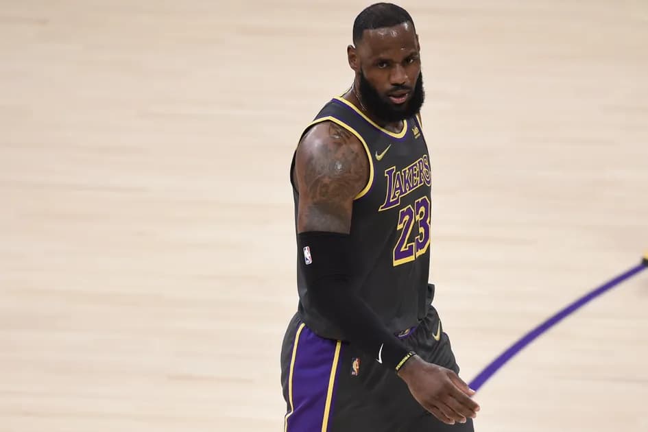 NBA Christmas Day same game parlay (+1120 odds): Brooklyn Nets vs Los Angeles Lakers