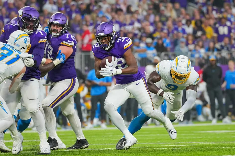 Best Chicago Bears vs Minnesota Vikings touchdown scorer bets: Ty Chandler takes his chance