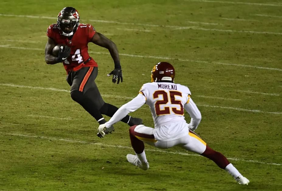Best NFL Playoffs Prop Bet for Buccaneers vs. Saints: Godwin Catches On