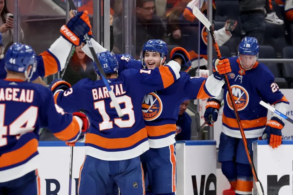 NHL Saturday mega parlay (+1785 odds) today, 3/11: Isles keep rolling