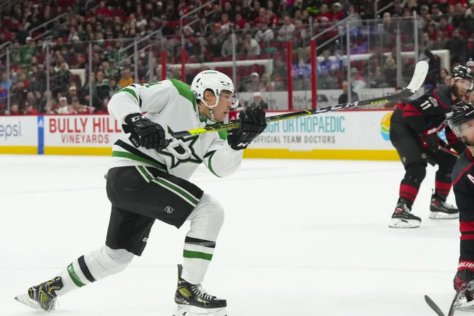 Best NHL prop bets for today, 12/23 - Jason Robertson racks up points
