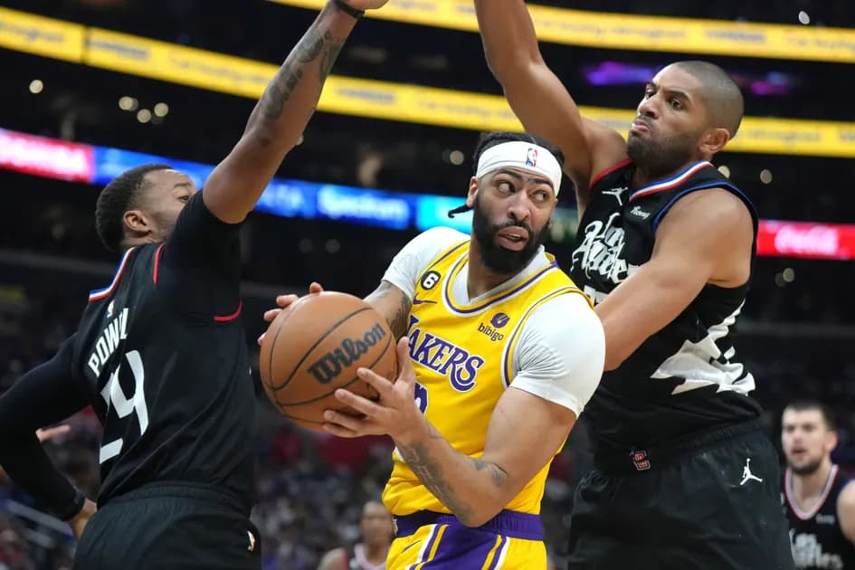 Best NBA first basket scorer prop bets for today 4/9: Anthony Davis comes out with a purpose