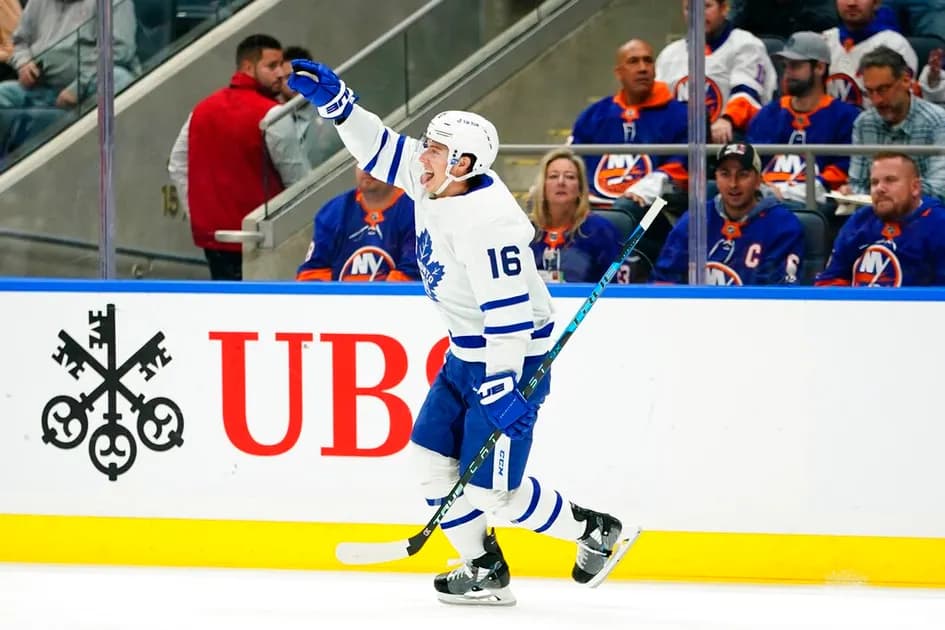 Best player props for Thursday's NHL slate: Marner keeps finding the net