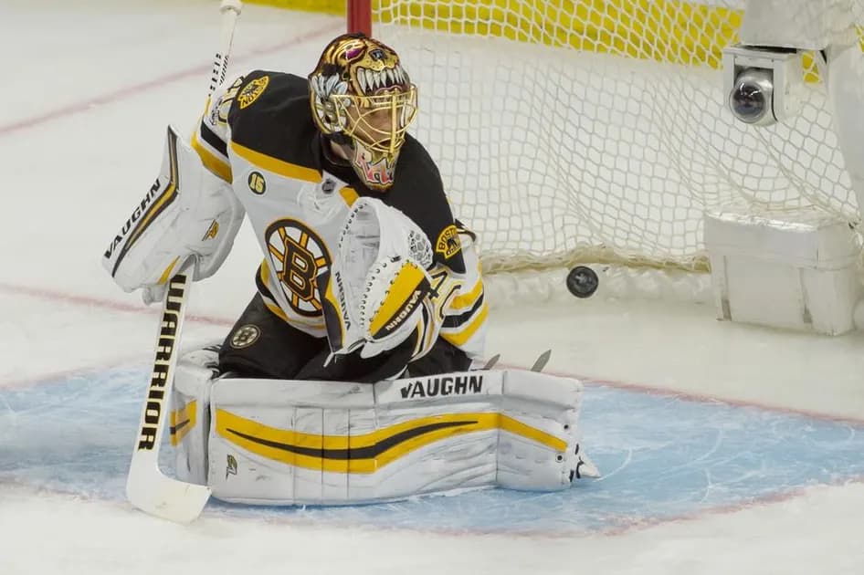 What could playoffs look like in the NBA and NHL?