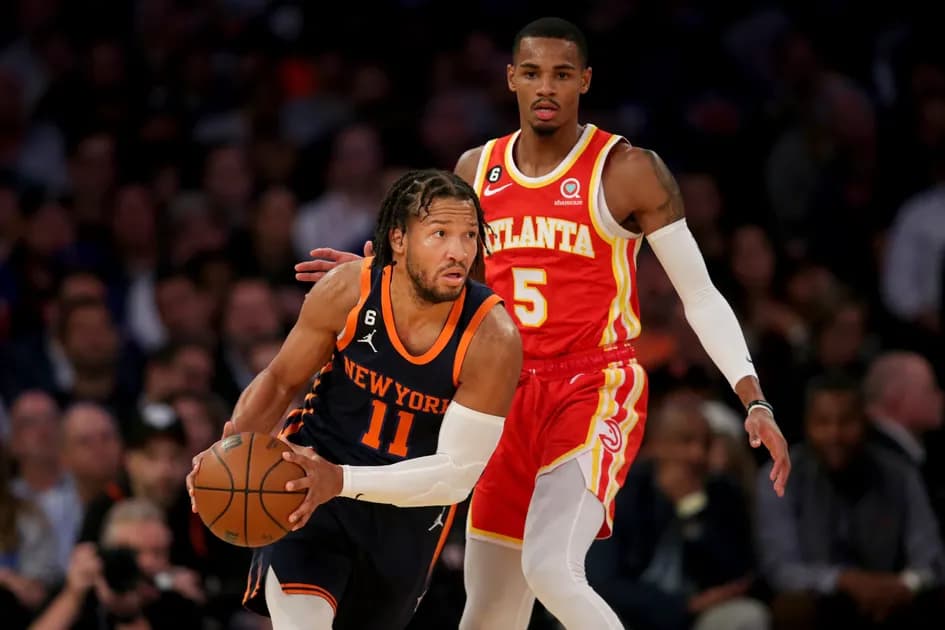 Best NBA player prop bets for Saturday, 11/5: Brunson dishes the ball
