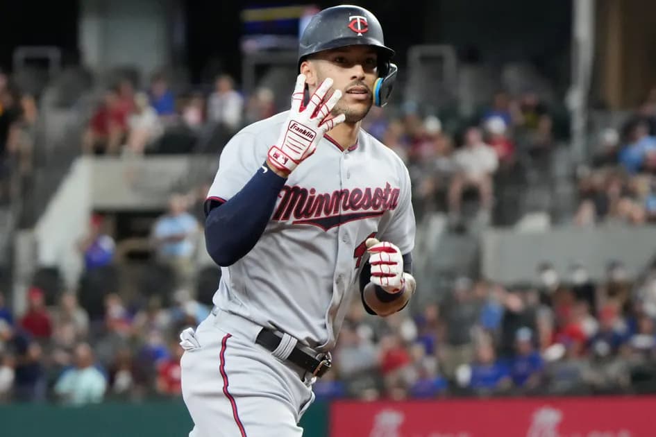 MLB Sunday three-team mega parlay (+1010 odds): Wins are bigger in Texas
