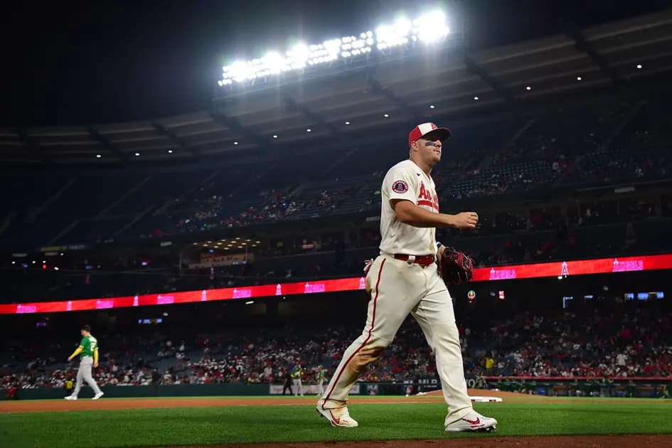 Expert MLB best bets, picks and predictions today, 5/3: Halos start early