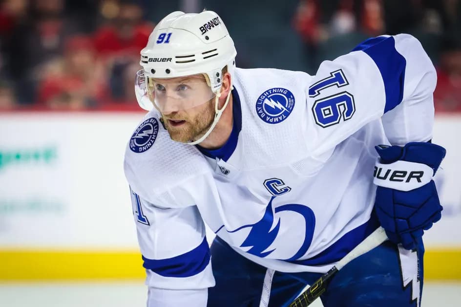 Best NHL prop bets for today, 4/20: Steven Stamkos sends out a helper