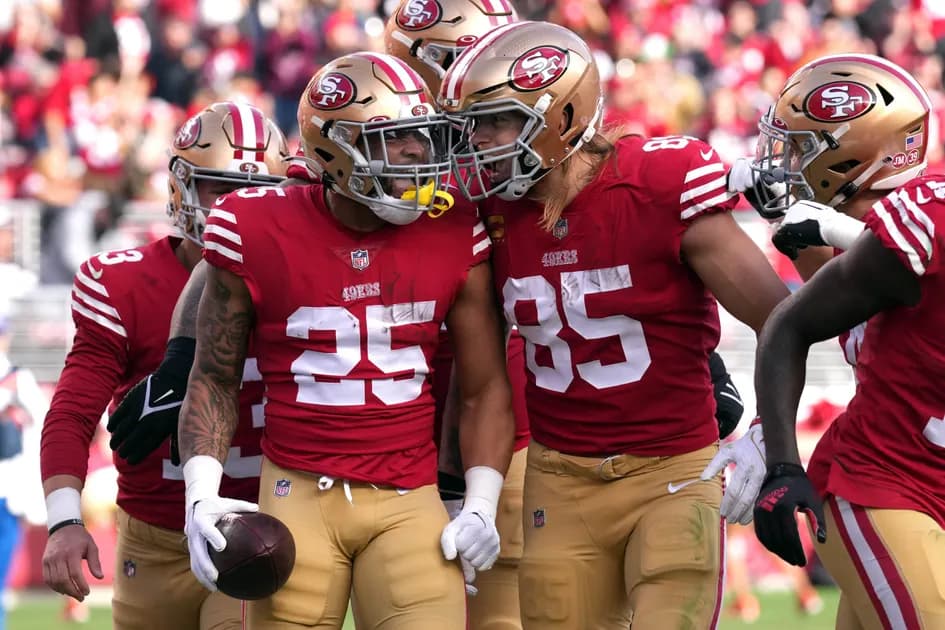 NFL NFC West predictions, odds & season projections 2023: 49ers have no problem mining for gold
