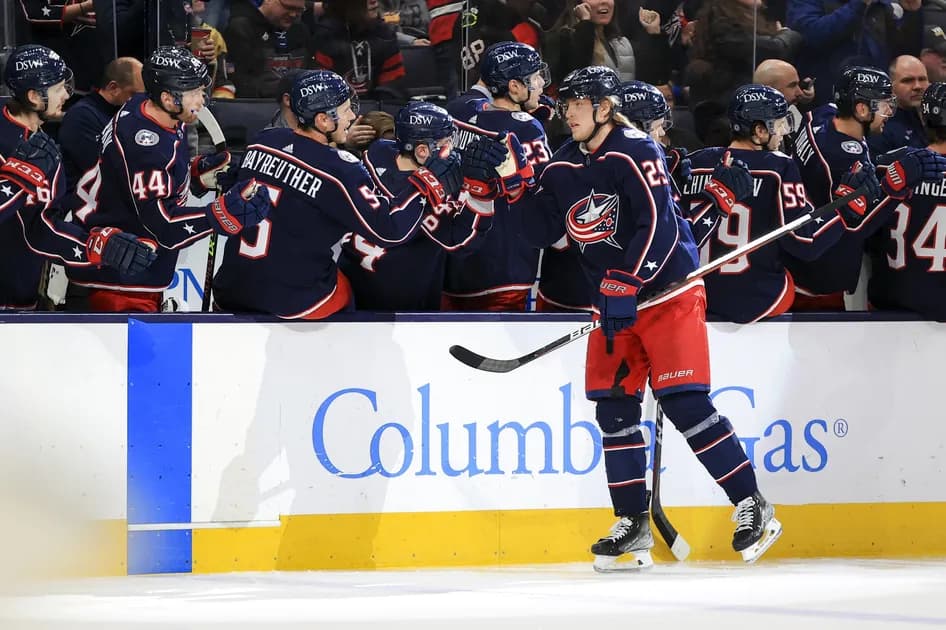 NHL Saturday mega parlay (+1018 odds): It's a good night to be a 'dog!