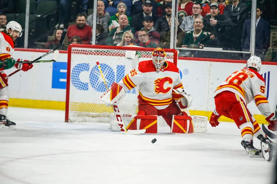 Saturday's NHL mega parlay (+966 odds): Underdogs providing great value