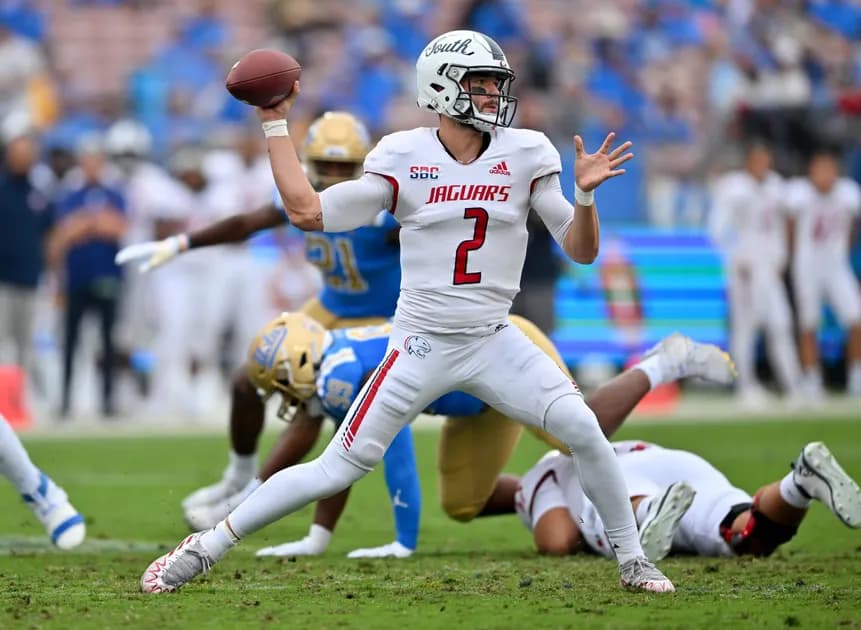R+L Carriers New Orleans Bowl: Western Kentucky vs South Alabama College Football Predictions & Best Bets: Jaguars are the right side