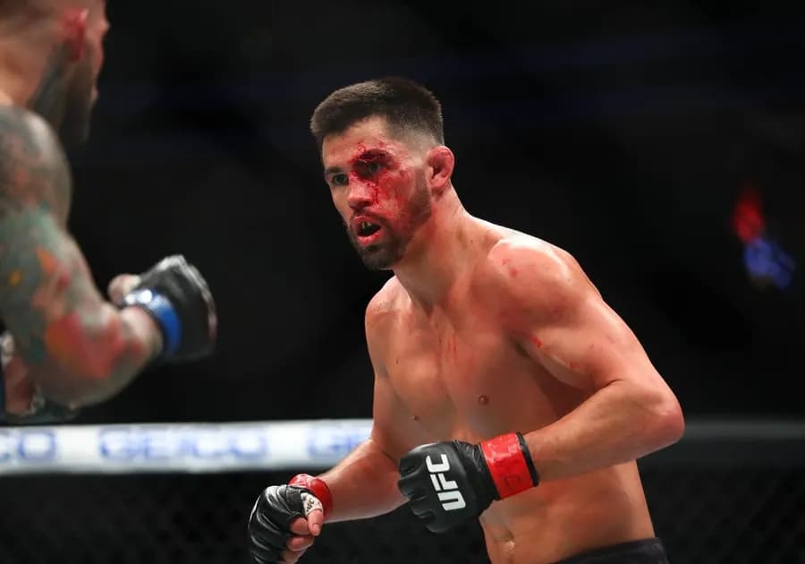 UFC 259 predictions, picks, best bets and four-fight parlay