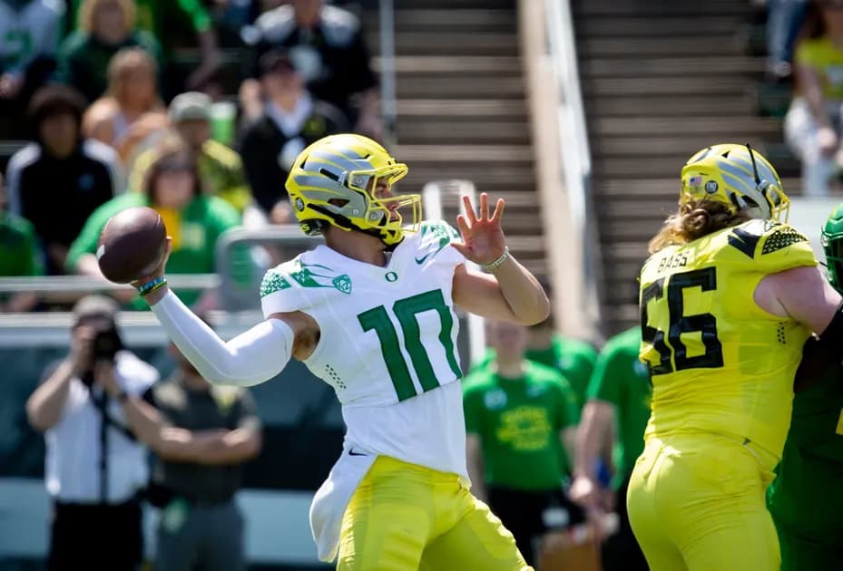 College football USC Trojans vs Oregon Ducks Same Game Parlay picks: Bo Nix punishes USC at +896 odds