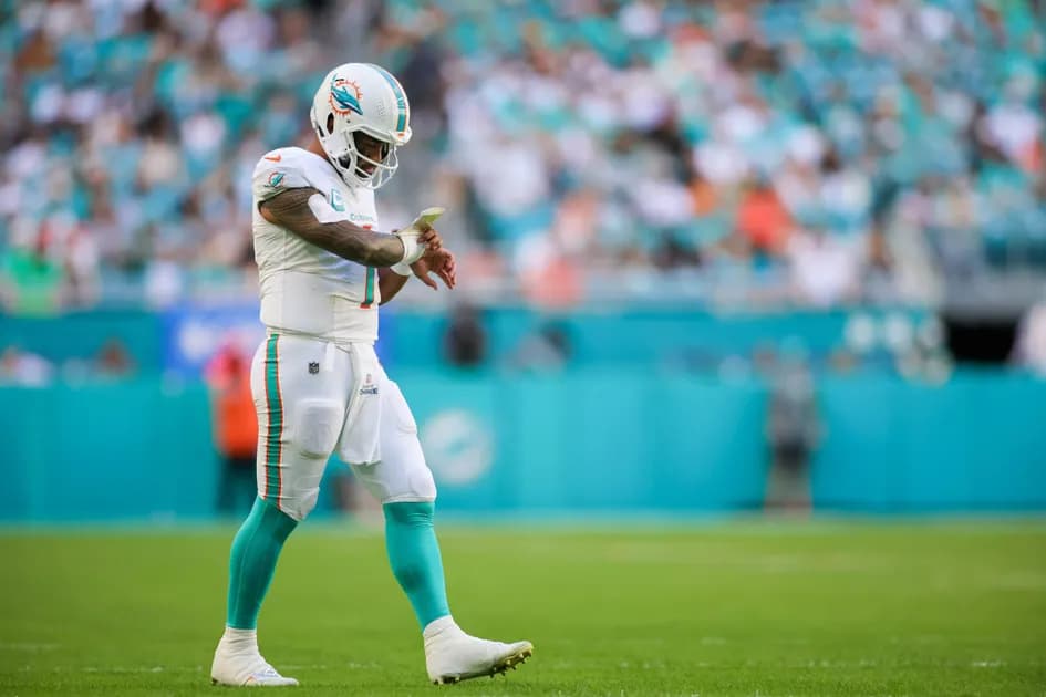 Get the Bet365 Sportsbook bonus code PWEVG365: Dolphins vs Bills