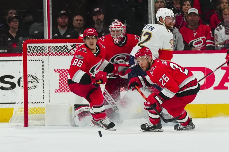Carolina Hurricanes vs Florida Panthers NHL predictions, picks, odds & spreads: Panthers are rolling