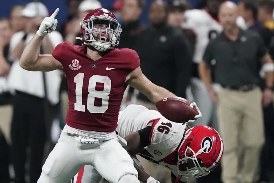 Best sportsbook promotions and odds boosts for Monday: College football, NBA, and NHL
