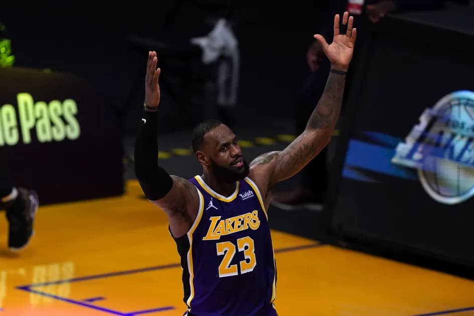 NBA Playoffs predictions - First basket best bets for Thursday: LeBron to lead off